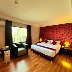 Atrium Boutique Hotel
